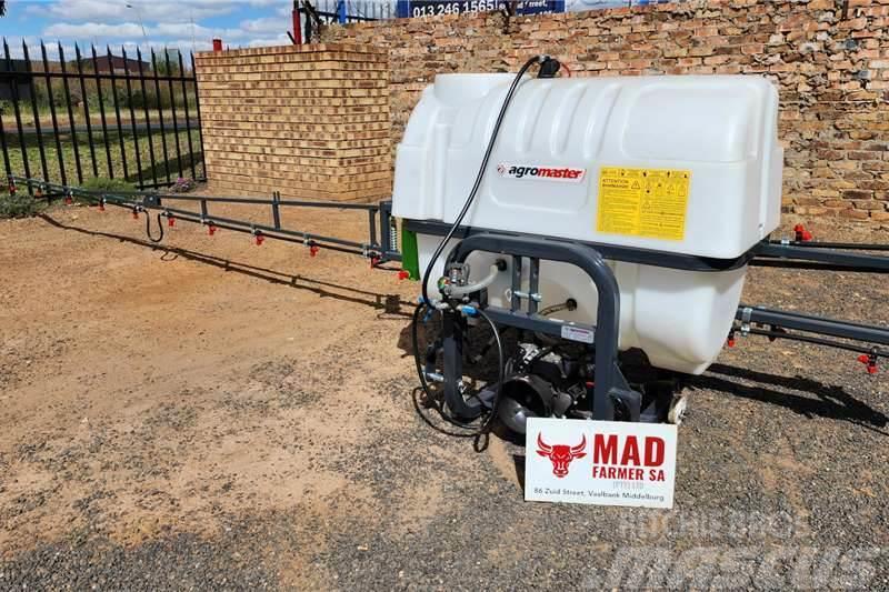  Other New Agromaster mounted boom sprayers Unidades/ Máquinas de processamento e armazenamento de colheitas - Outros