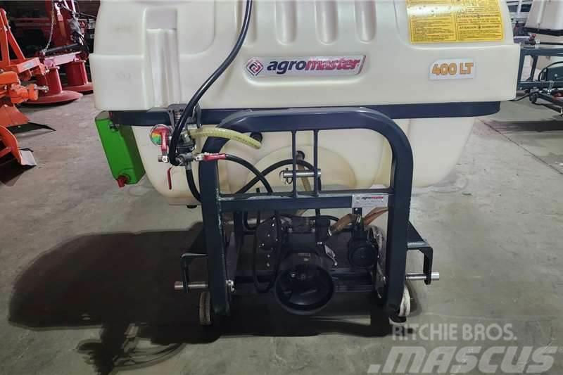  Other New Agromaster mounted boom sprayers Unidades/ Máquinas de processamento e armazenamento de colheitas - Outros