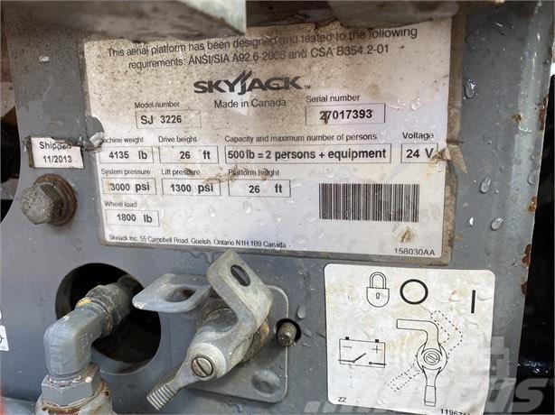 SkyJack SJ III 3226 Elevadores de tesoura
