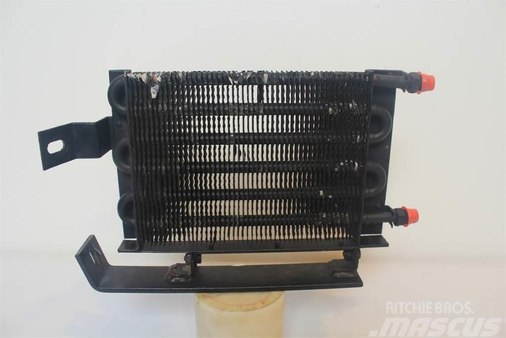 Massey Ferguson 8240 Oil Cooler Motores agrícolas