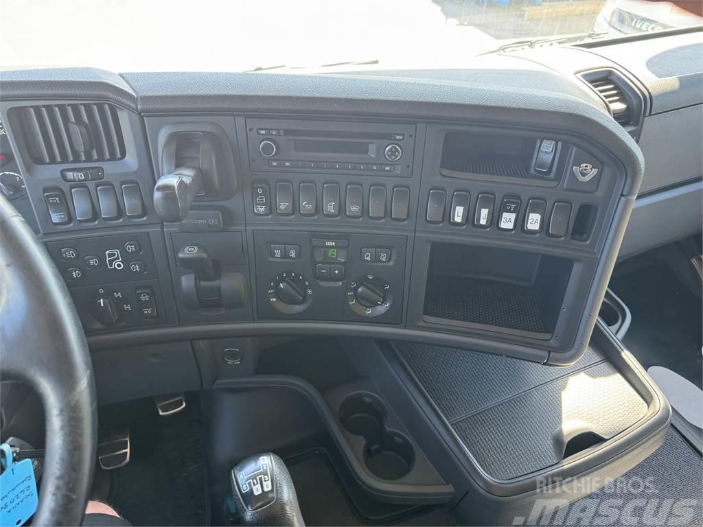 Scania R 620 8X4 Camiões grua