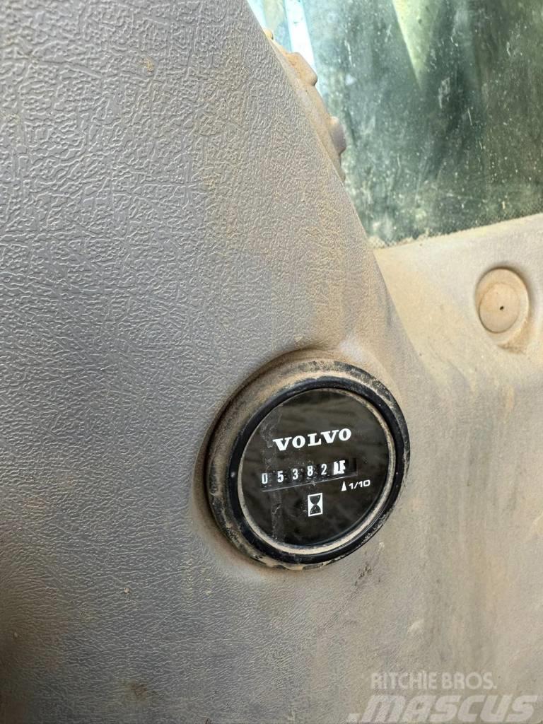 Volvo EC 140 D Escavadoras de rastos