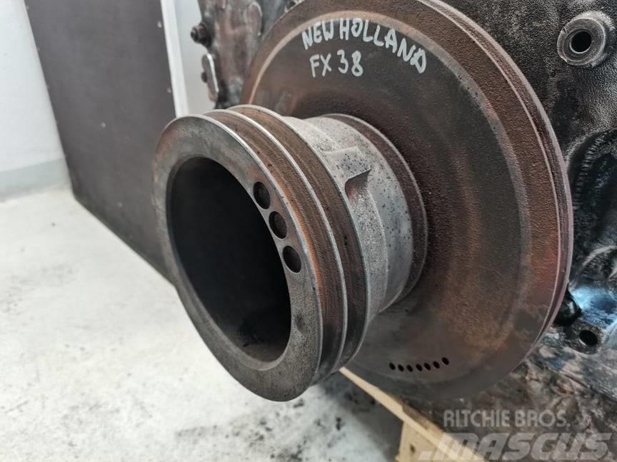 New Holland FX 38 {  belt pulley  Fiat Iveco 8215.42} Motores agrícolas