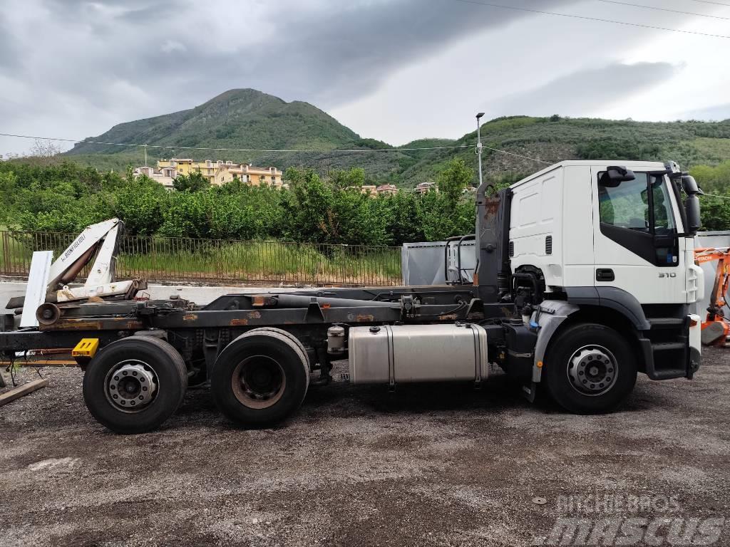 Iveco Stralis 260 S 31 Camiões caixa desmontável com elevador de cabo