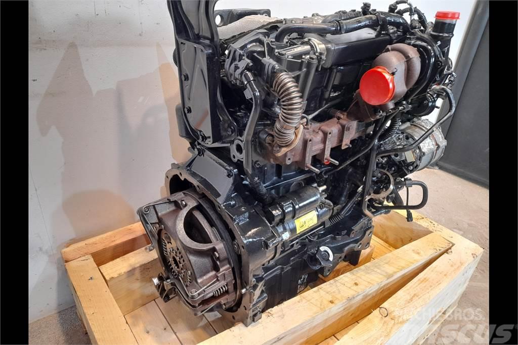 Case IH Farmall 115A Engine Motores agrícolas
