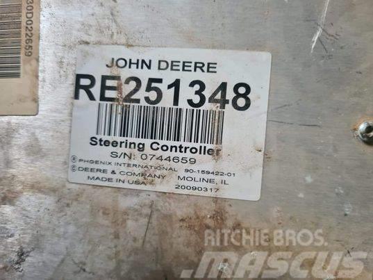 John Deere RE (RE251348) computer Electrónica