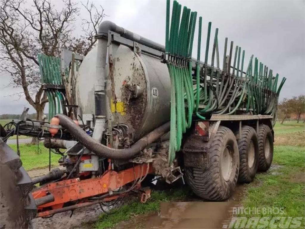 Briri DTRW 23U Camiões-cisterna de lamas