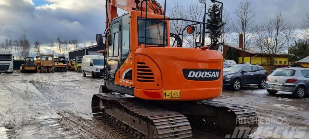 Doosan DX 140 LCR Escavadoras de rastos