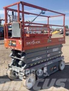 SkyJack SJIII3226 Scissor Lift Elevadores de tesoura