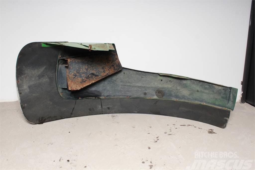 John Deere 7820 Rear Fender Chassis and suspension