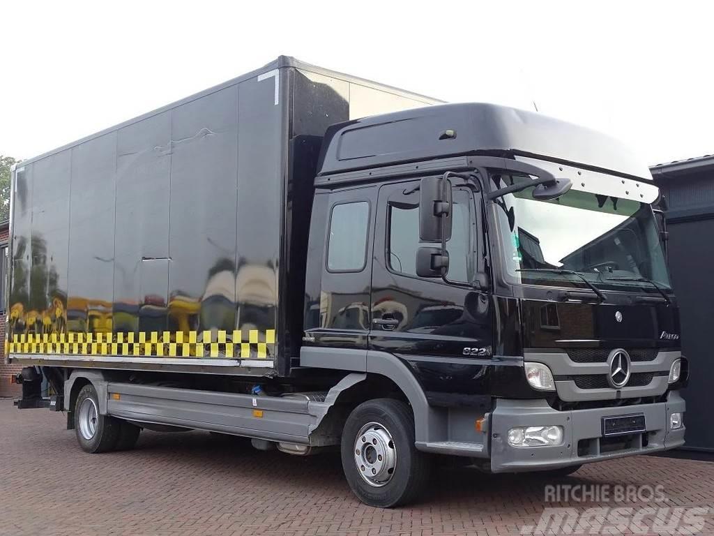 Mercedes-Benz Atego 822 6 sitz standheizung lbw 1.5 ton Camiões de caixa fechada