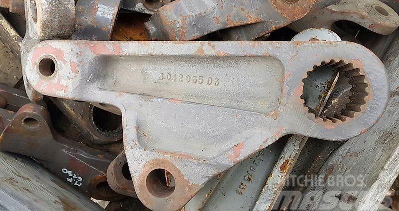 Massey Ferguson spare parts for Massey Ferguson 8210,8220,8240 whe Outros acessórios de tractores