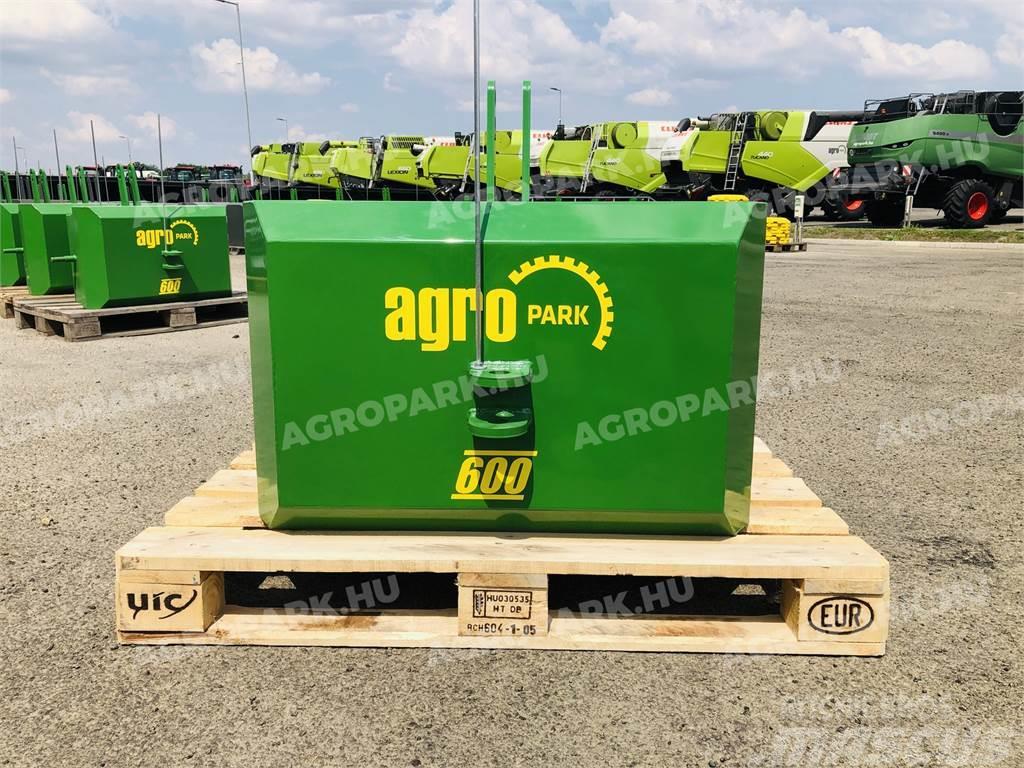  600 kg front hitch weight, in green color Pesos Frontais