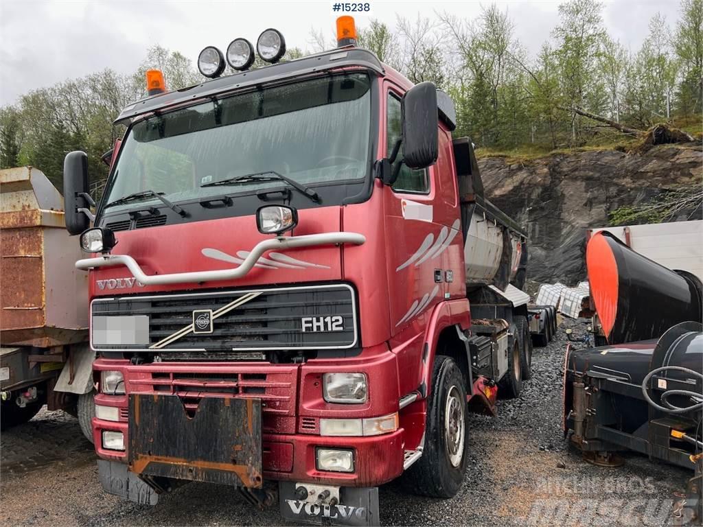 Volvo FH12 Tipper 6x2 w/ plowing rig and underlying shea Camiões basculantes