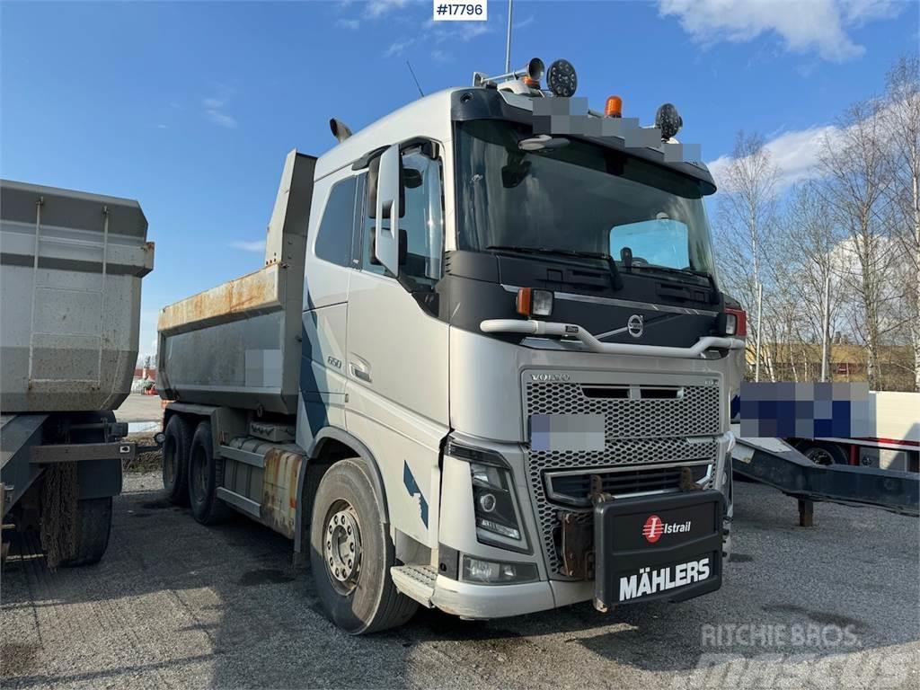 Volvo FH16 plow rigged tipper Camiões basculantes