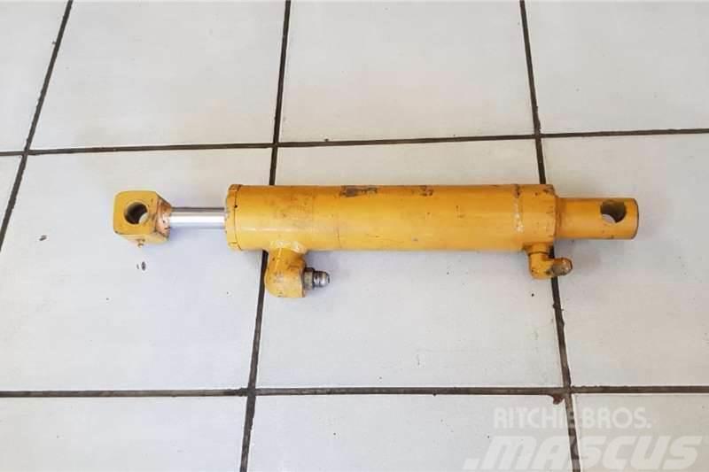  Hydraulic Double Acting Cylinder OD 235mm x 435mm Outros Camiões