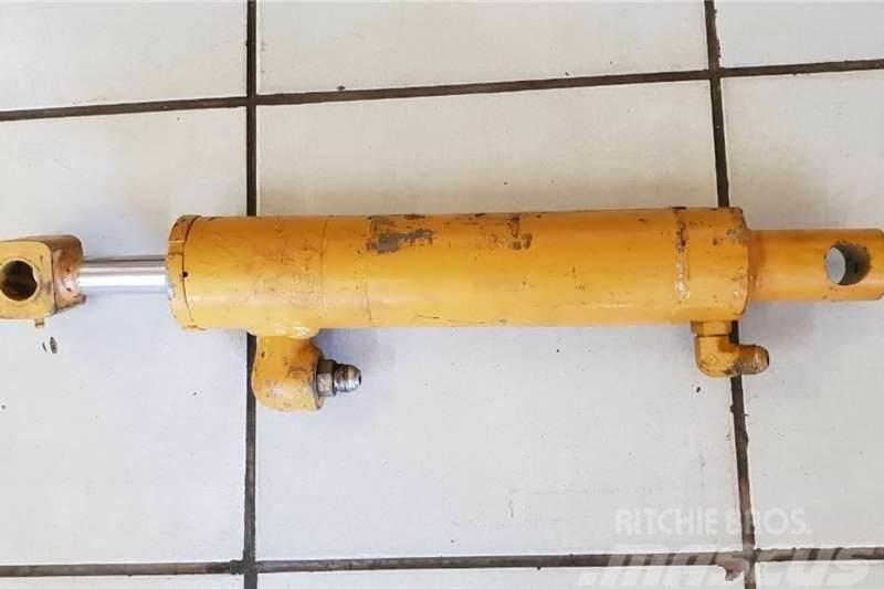  Hydraulic Double Acting Cylinder OD 235mm x 435mm Outros Camiões