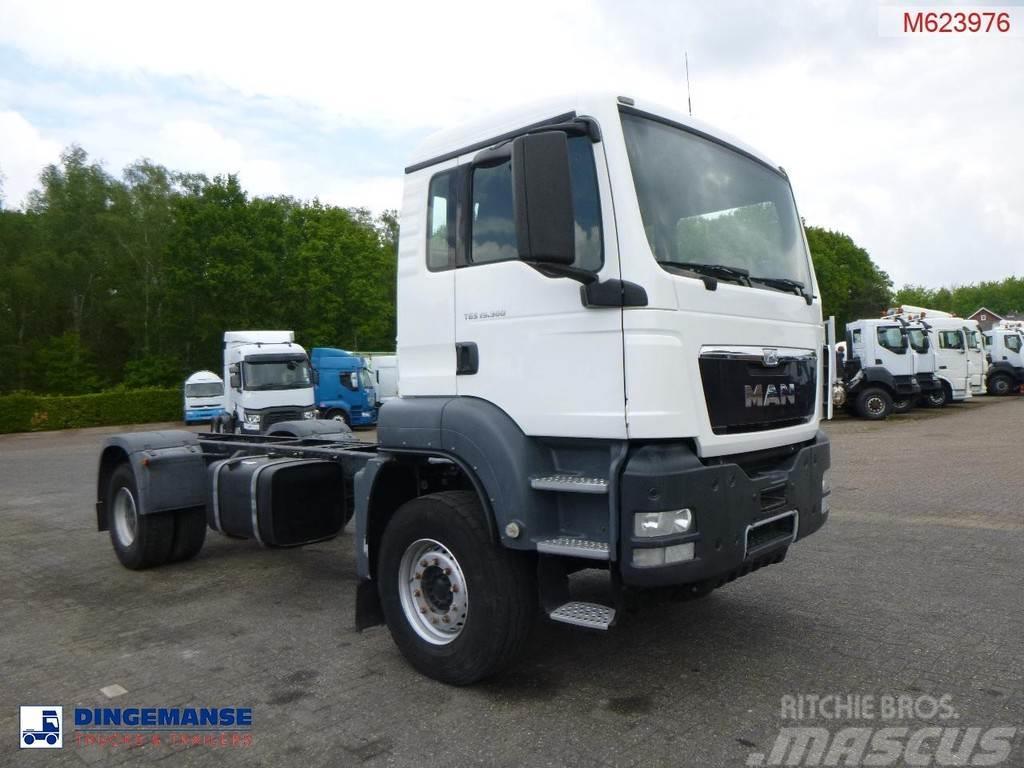 MAN TGS 19.360 4X2 BBS manual Euro 2 chassis + PTO Camiões de chassis e cabine