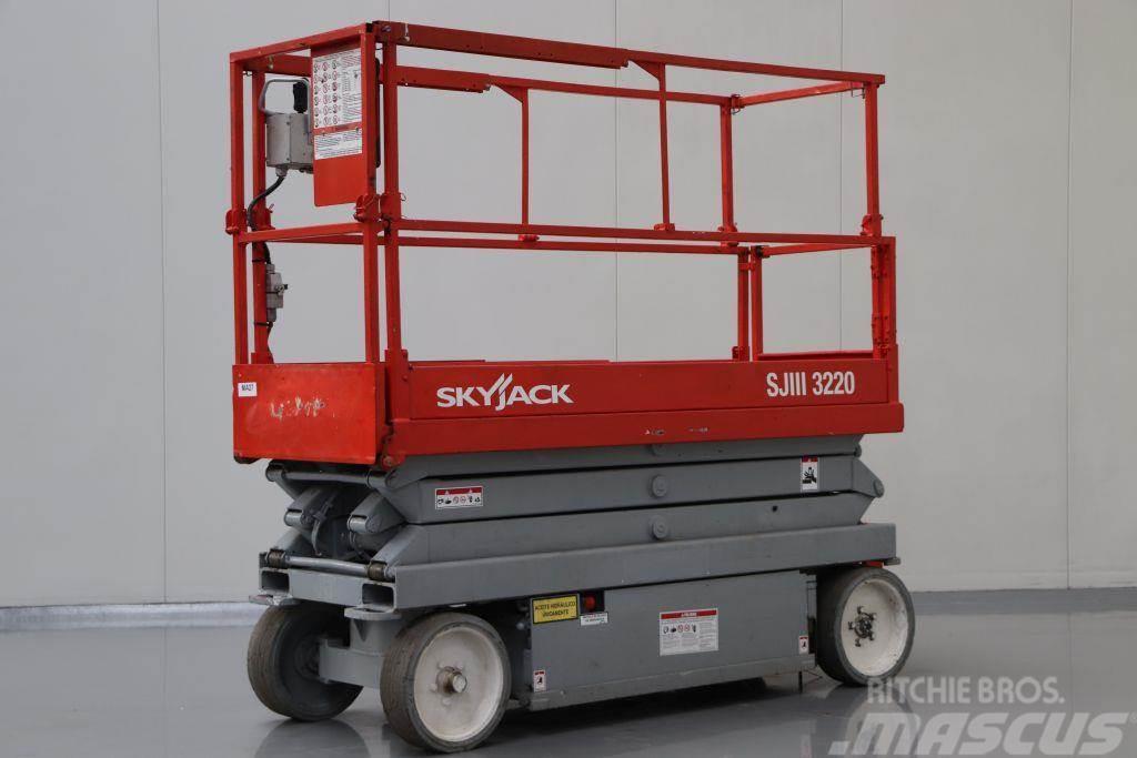 SkyJack SJIII-3220M Elevadores de tesoura