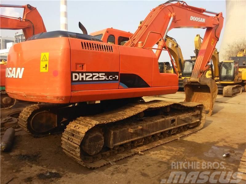 Doosan DH225-7 Escavadoras de rastos