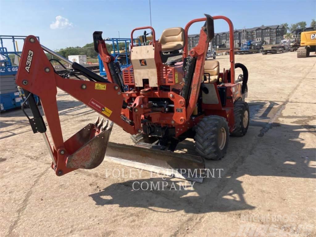 Ditch Witch (CHARLES MACHINE WORKS) RT45 Abre-valas