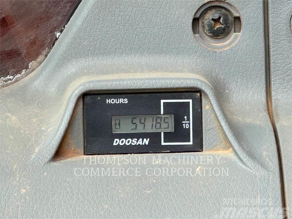 Doosan DX300LC-5 Escavadoras de rastos