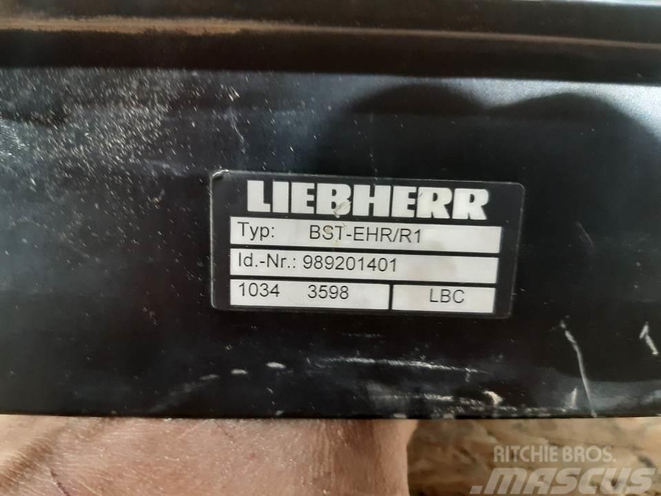 Liebherr R904 Cabines e interior máquinas construção