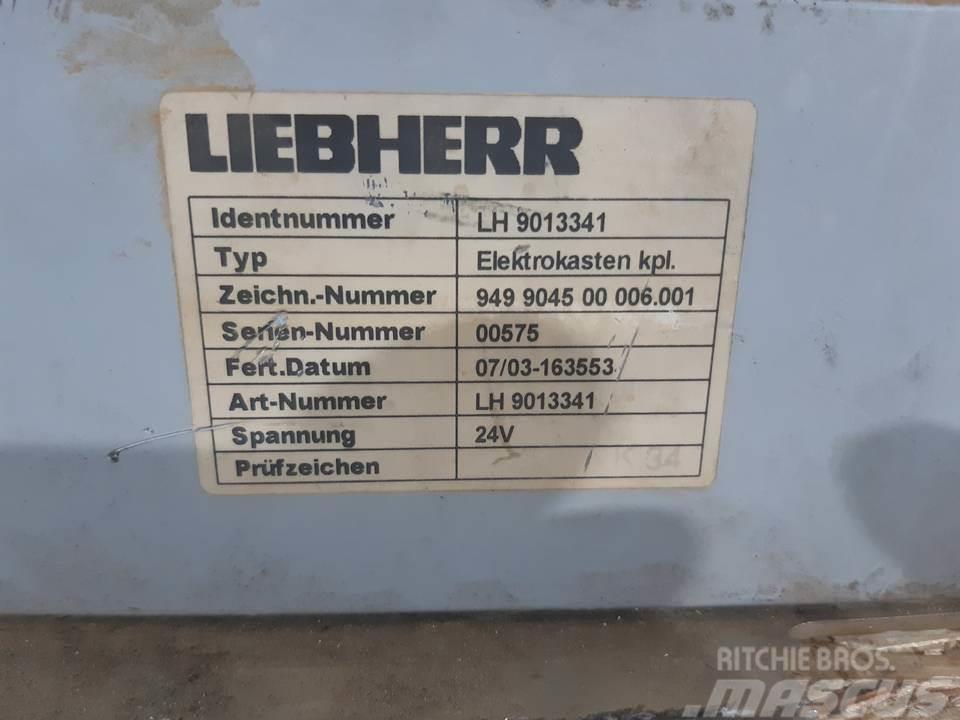 Liebherr R924COMP Cabines e interior máquinas construção