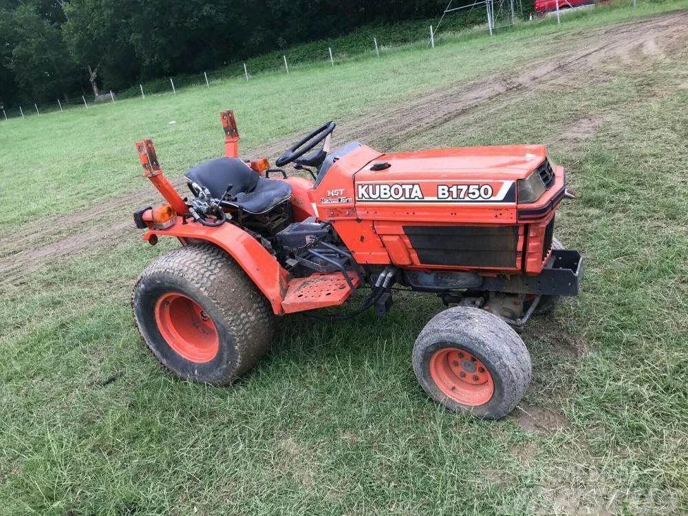 Kubota tractor B1750 rear axle pto assembly £650 Outros