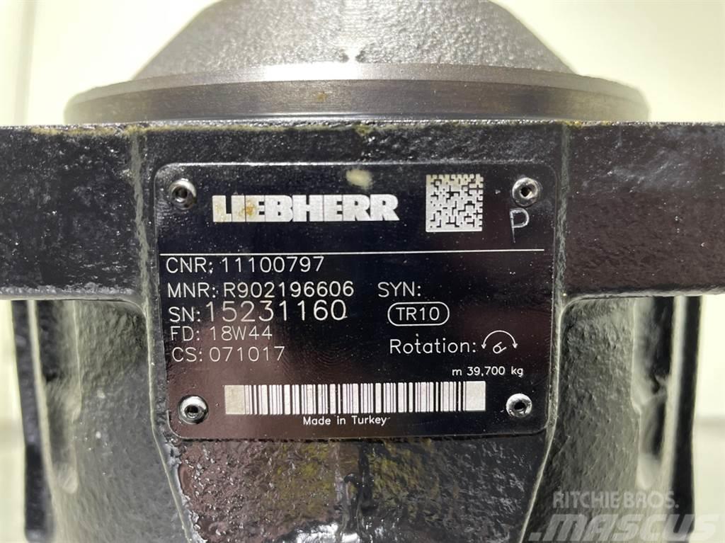 Liebherr L506C-11100797-Drive motor/Fahrmotor/Rijmotor Hidráulica