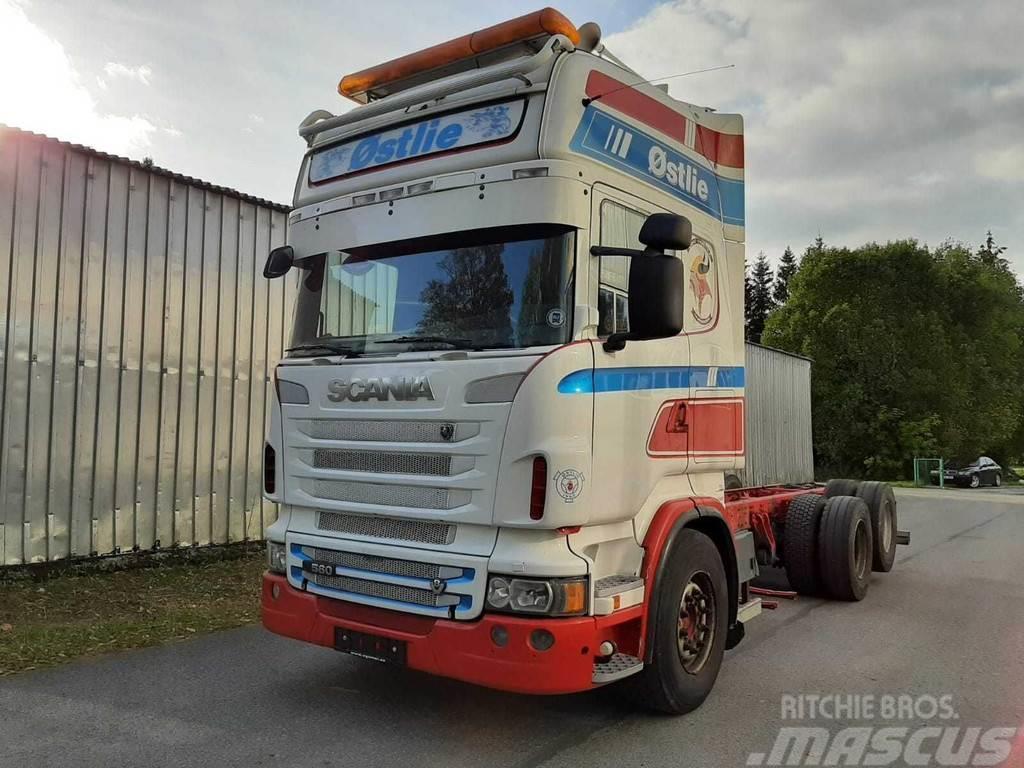 Scania R560 6X2 CHASSY 412kW Camiões de chassis e cabine
