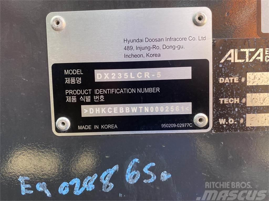 Develon DX235 LCR-5 Escavadoras de rastos