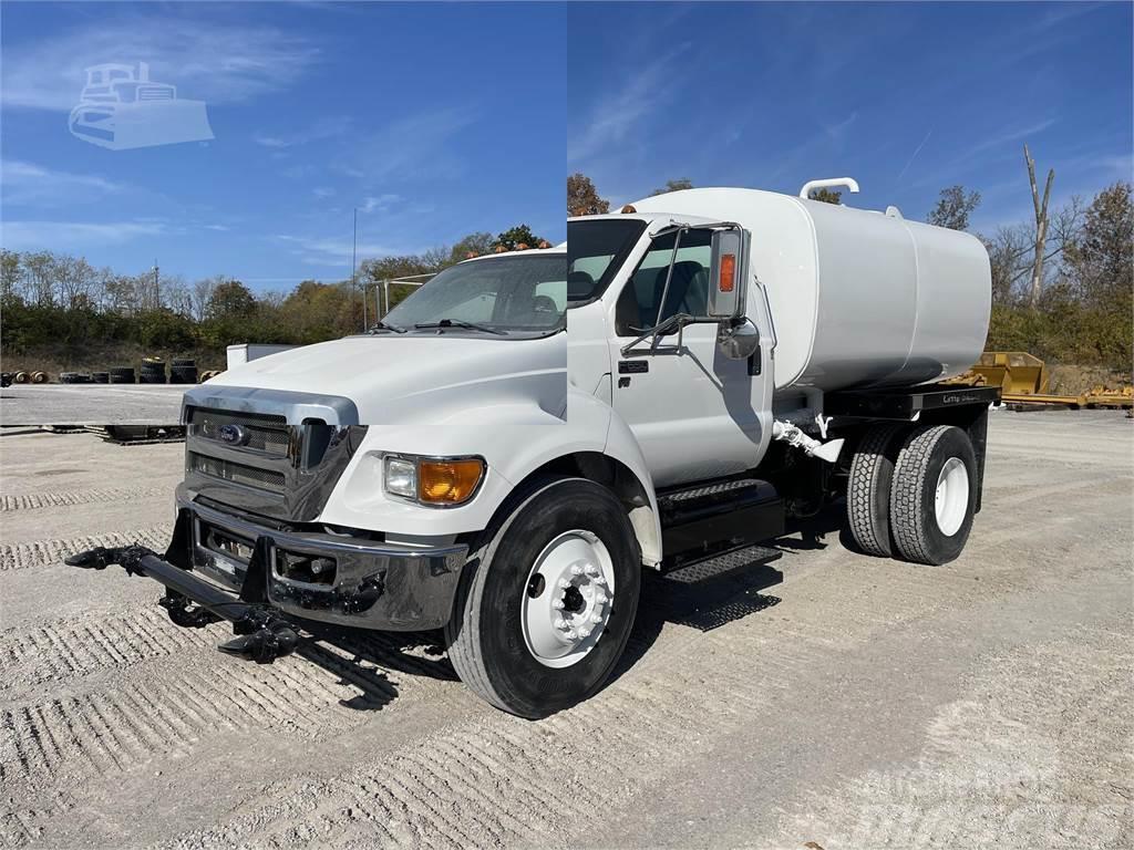 Ford F650 XL SD Auto-tanques