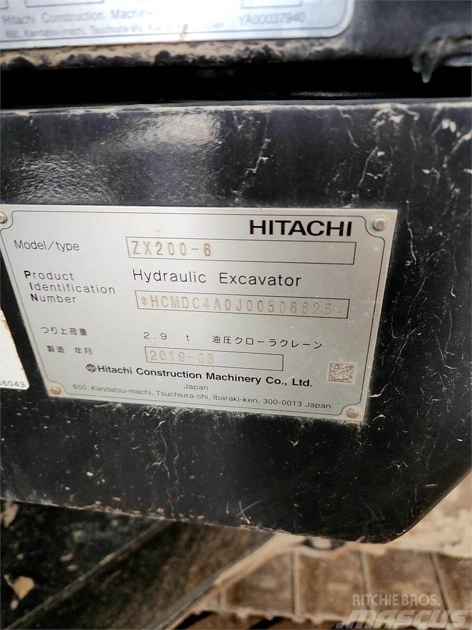 Hitachi ZX200-6 Escavadoras de rastos
