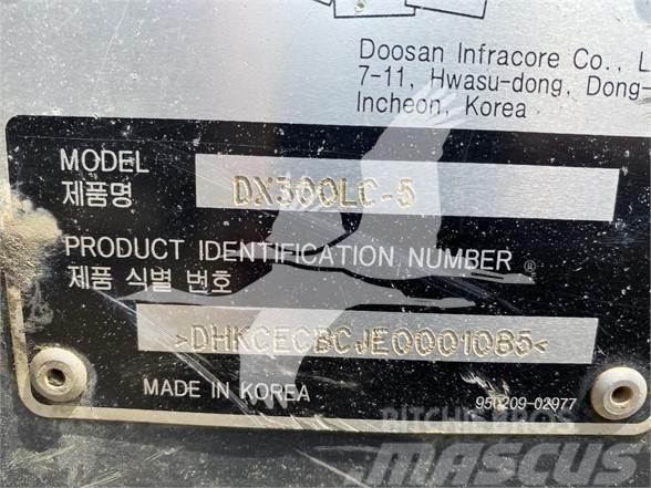 Doosan DX300 LC-5 Escavadoras de rastos