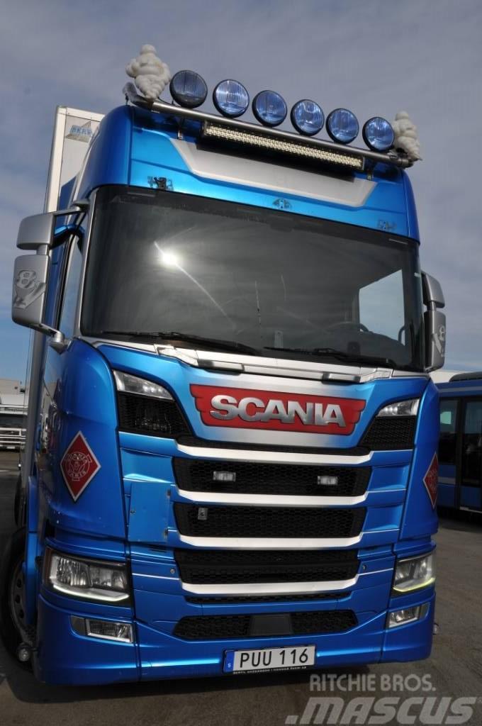 Scania R580 6X2*4MNB Camiões de caixa fechada