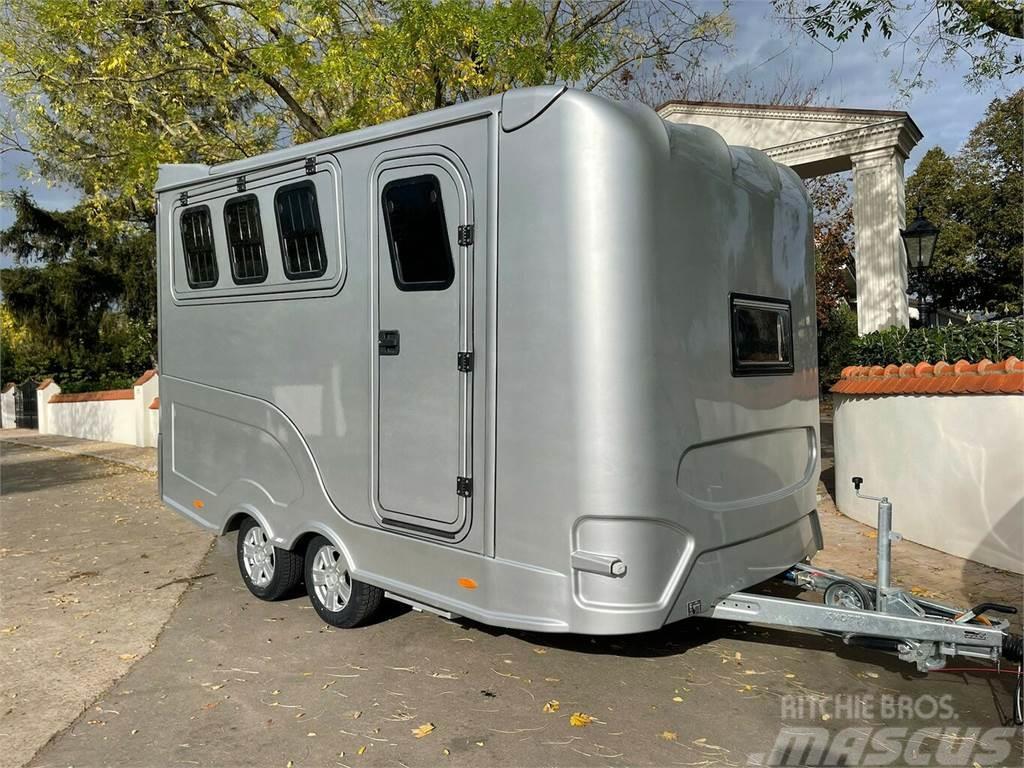  Steinsberger 3-Pferde mit Wohnung neues Modell Outros Camiões