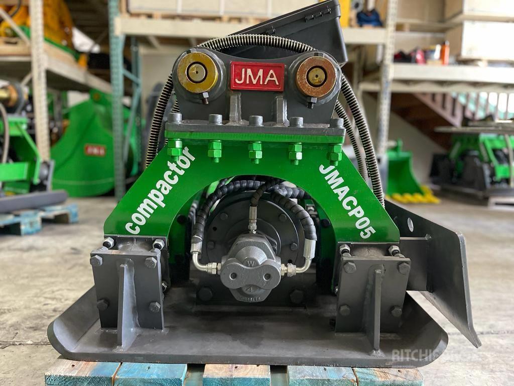 JM Attachments Plate Compactor for John Deere 50D,60D Placas compactadoras