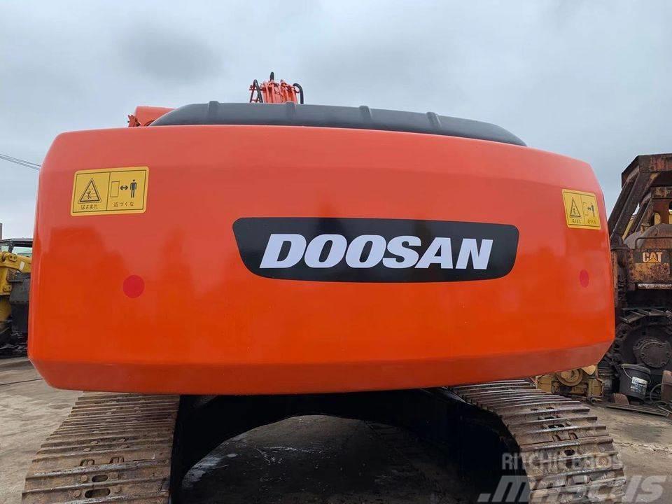 Doosan DX260LC Escavadoras de rastos