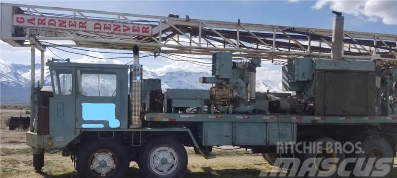 Gardner-Denver Denver 1500 drill rig Perfuradoras de superfície