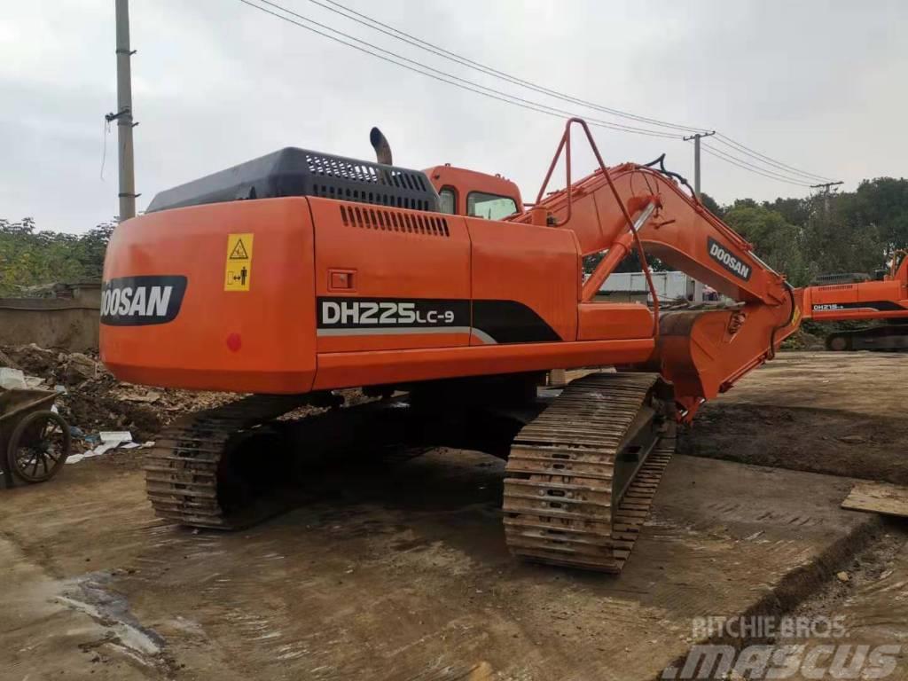 Doosan DH225LC-9 Escavadoras de rastos