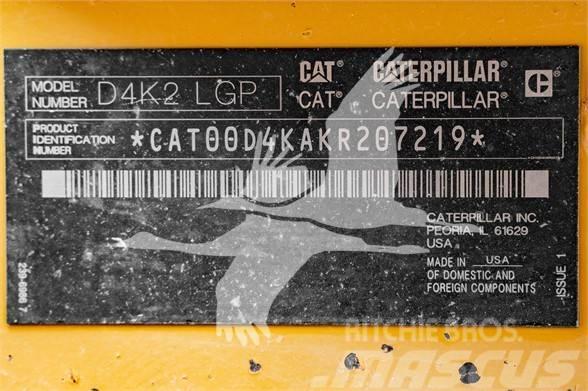 CAT D4K2 LGP Dozers - Tratores rastos