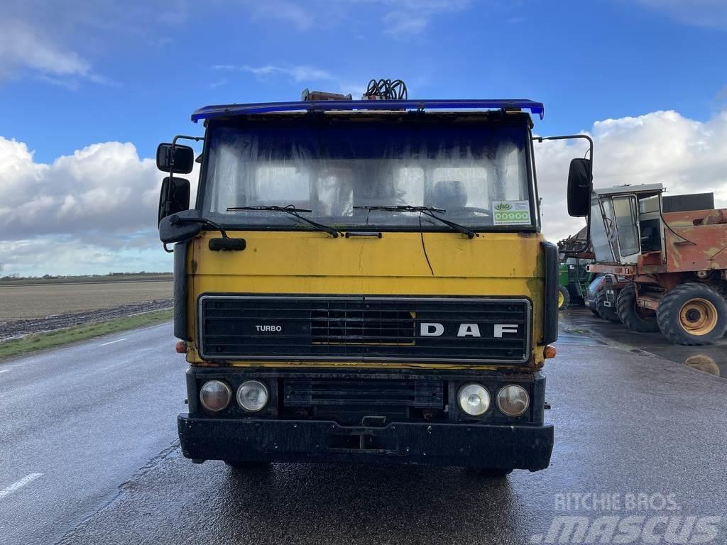 DAF 2100 Camiões estrado/caixa aberta