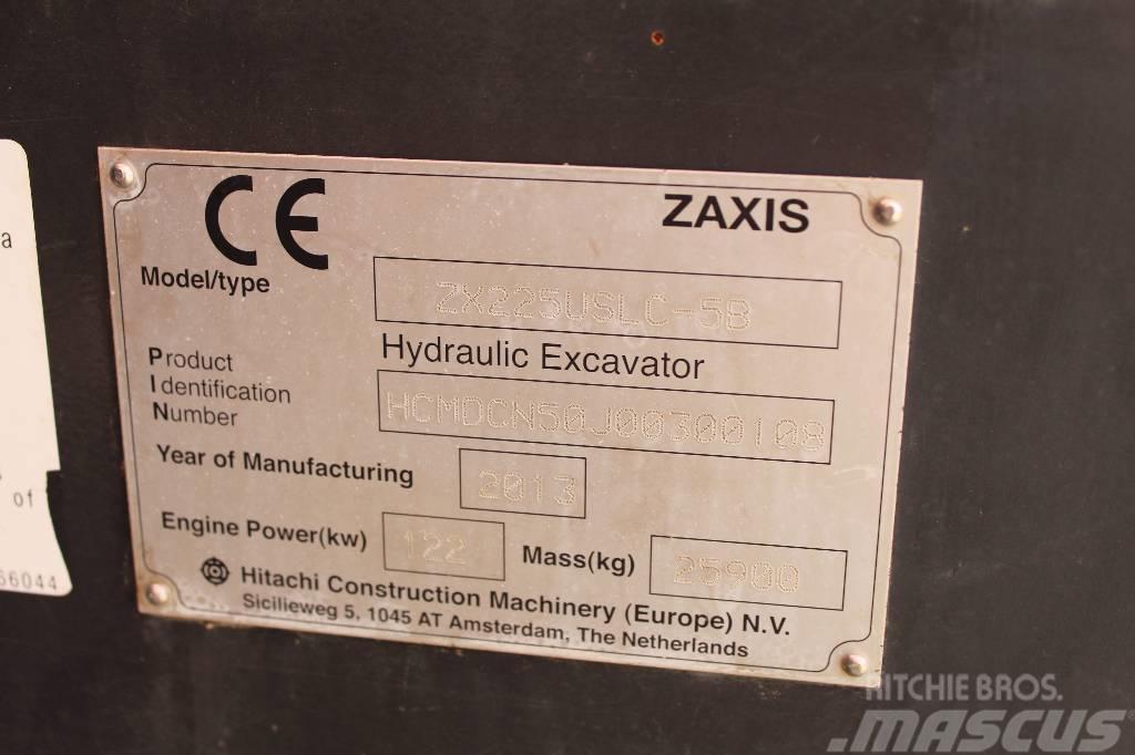 Hitachi ZX 225 USLC / Pyörittäjä, Kauha, Rasvari, Lämmitin Escavadoras de rastos