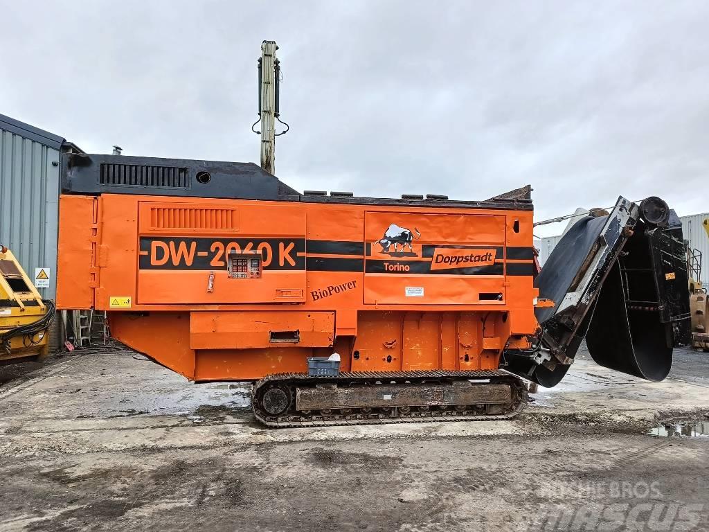 Doppstadt DW 2060 K BioPower shredder waste wood remote Trituradoras de lixo