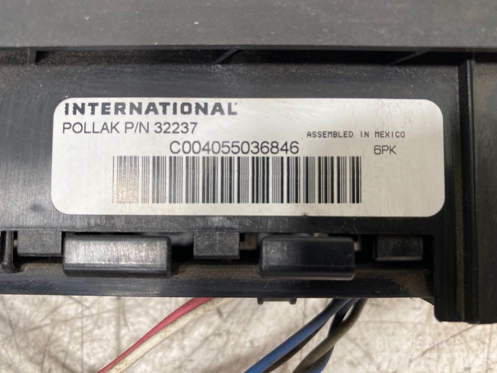International 8600 Electrónica