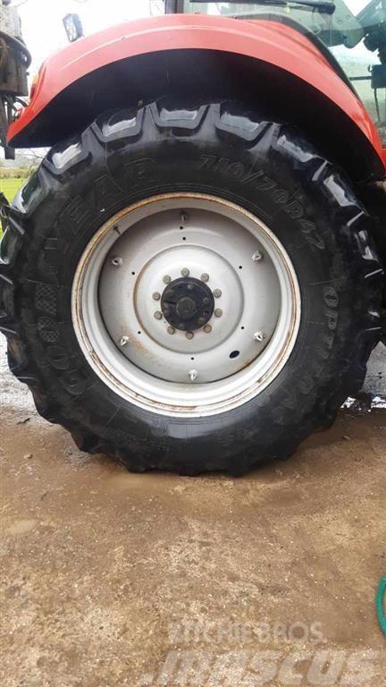  Good Year 710/70R42 Tyres, wheels and rims