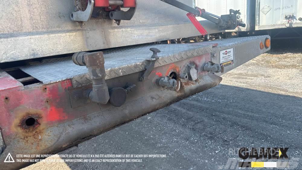  CUSTOM DOMPEUR DAMAGED DUMP TRAILER Tractores (camiões)