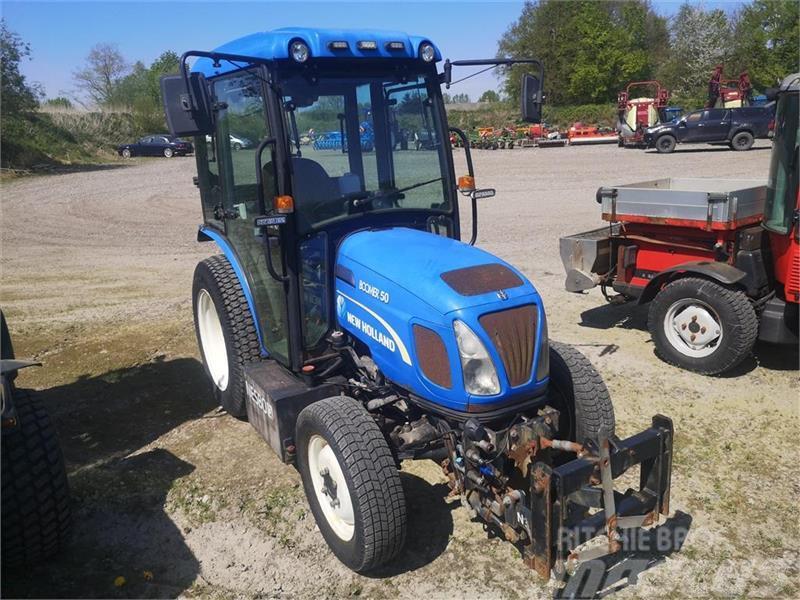 New Holland BOOMER 50 HST Tractores compactos