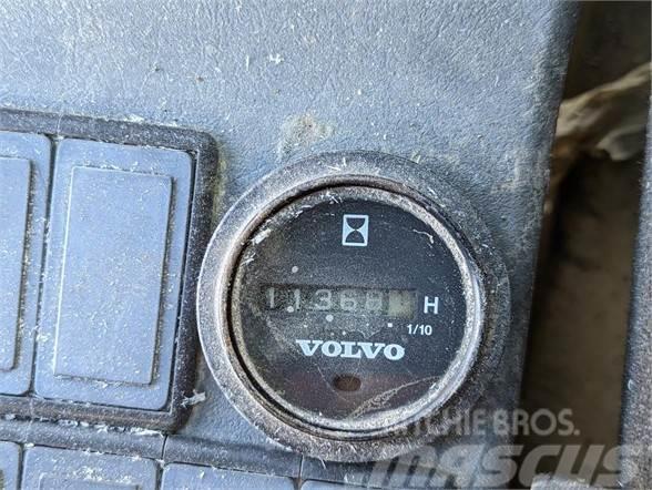 Volvo EC160B LC Escavadoras de rastos